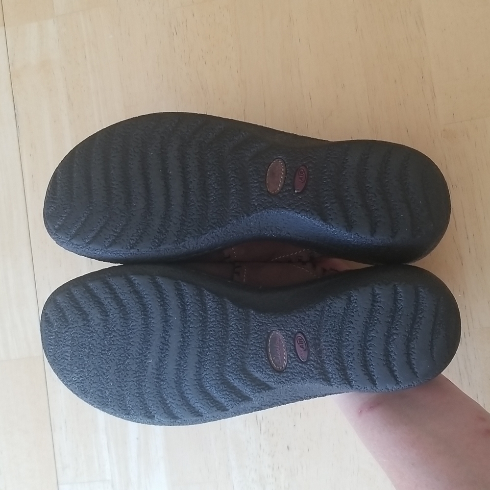 Clogs - Picture 4 of 5